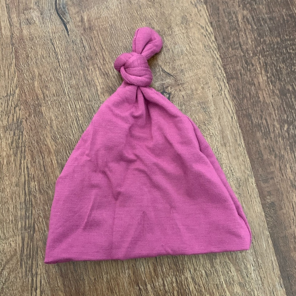 Lou Lou infant hat
